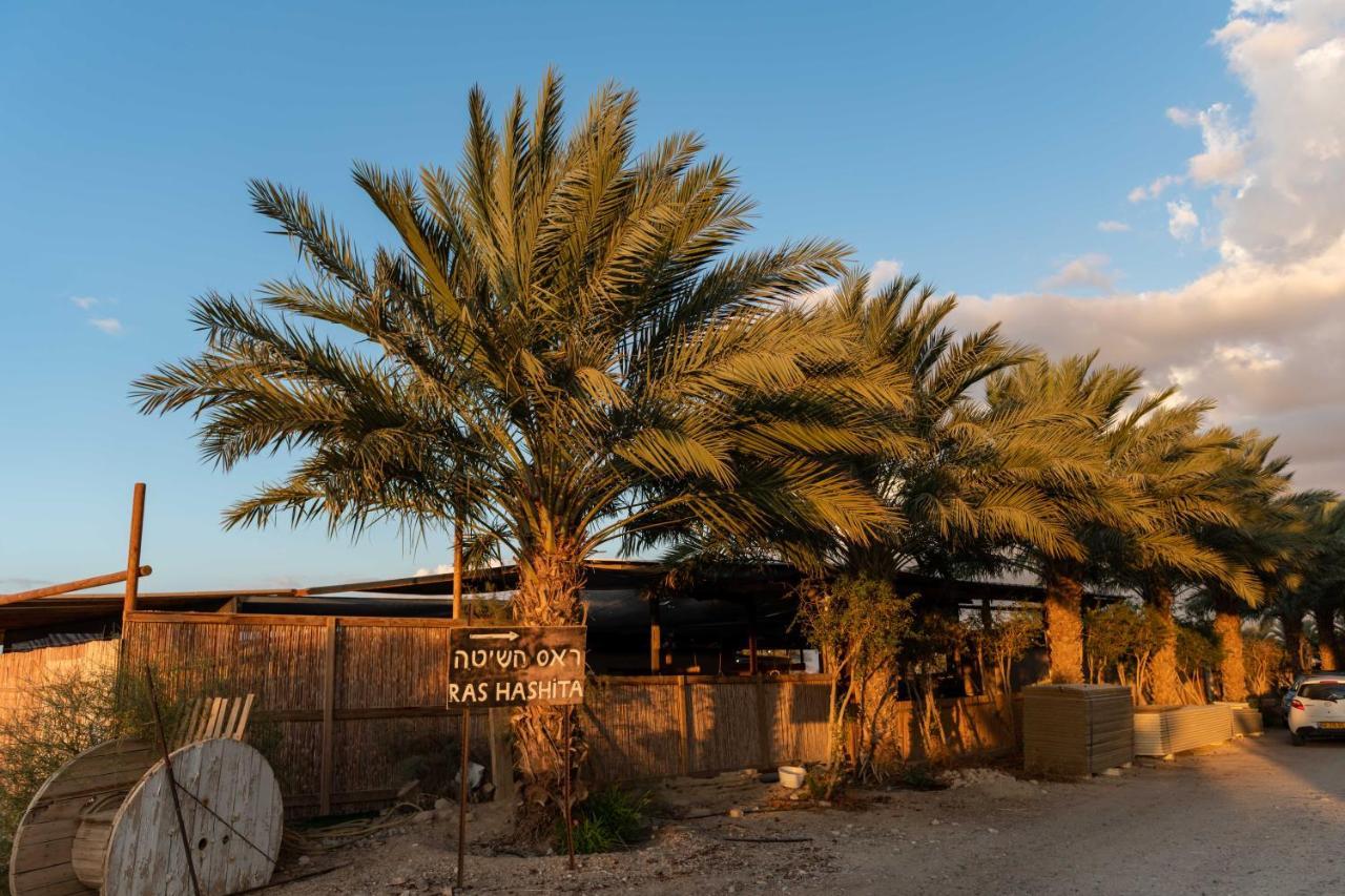 Ras Hasita Hotel Hazeva Exterior photo